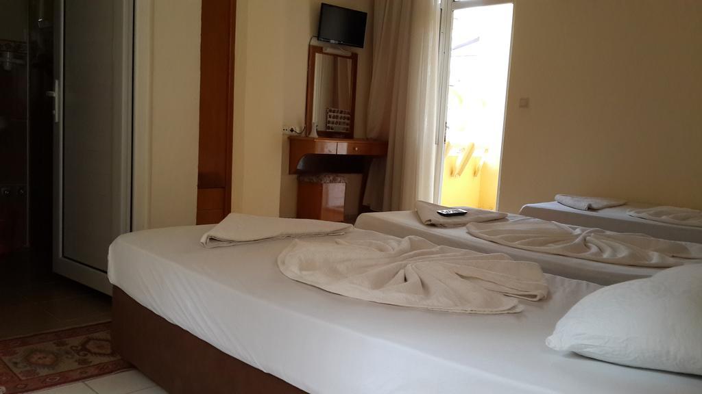 Caner Hotel Kemer Bilik gambar